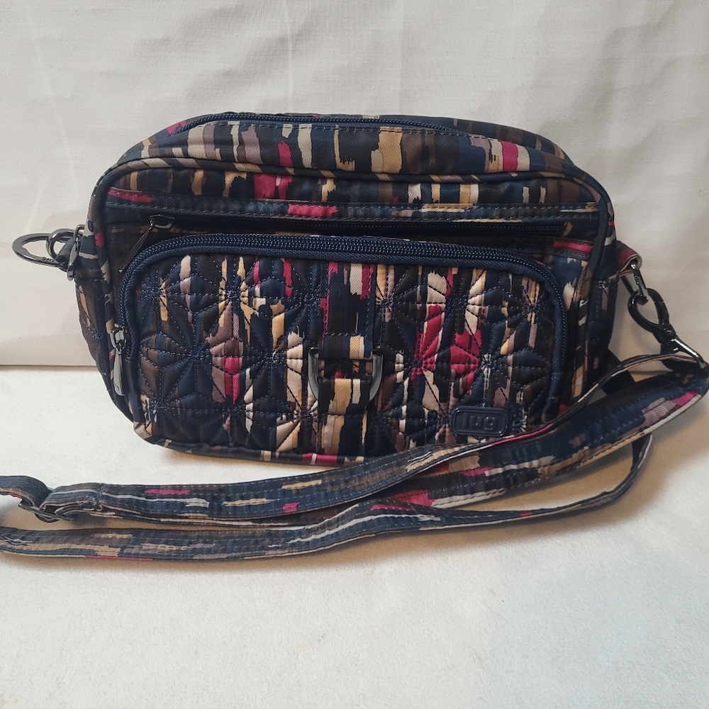 LUG Carousel Crossbody Bagโ